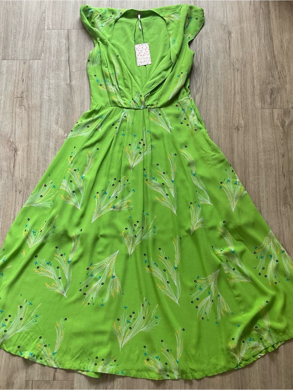 Free People Retro Floral Green V-neck Midi Dress Size 12 NWT - Picture 4 of 14
